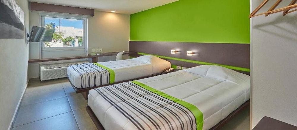 City Express Junior By Marriott Канкун Екстер'єр фото