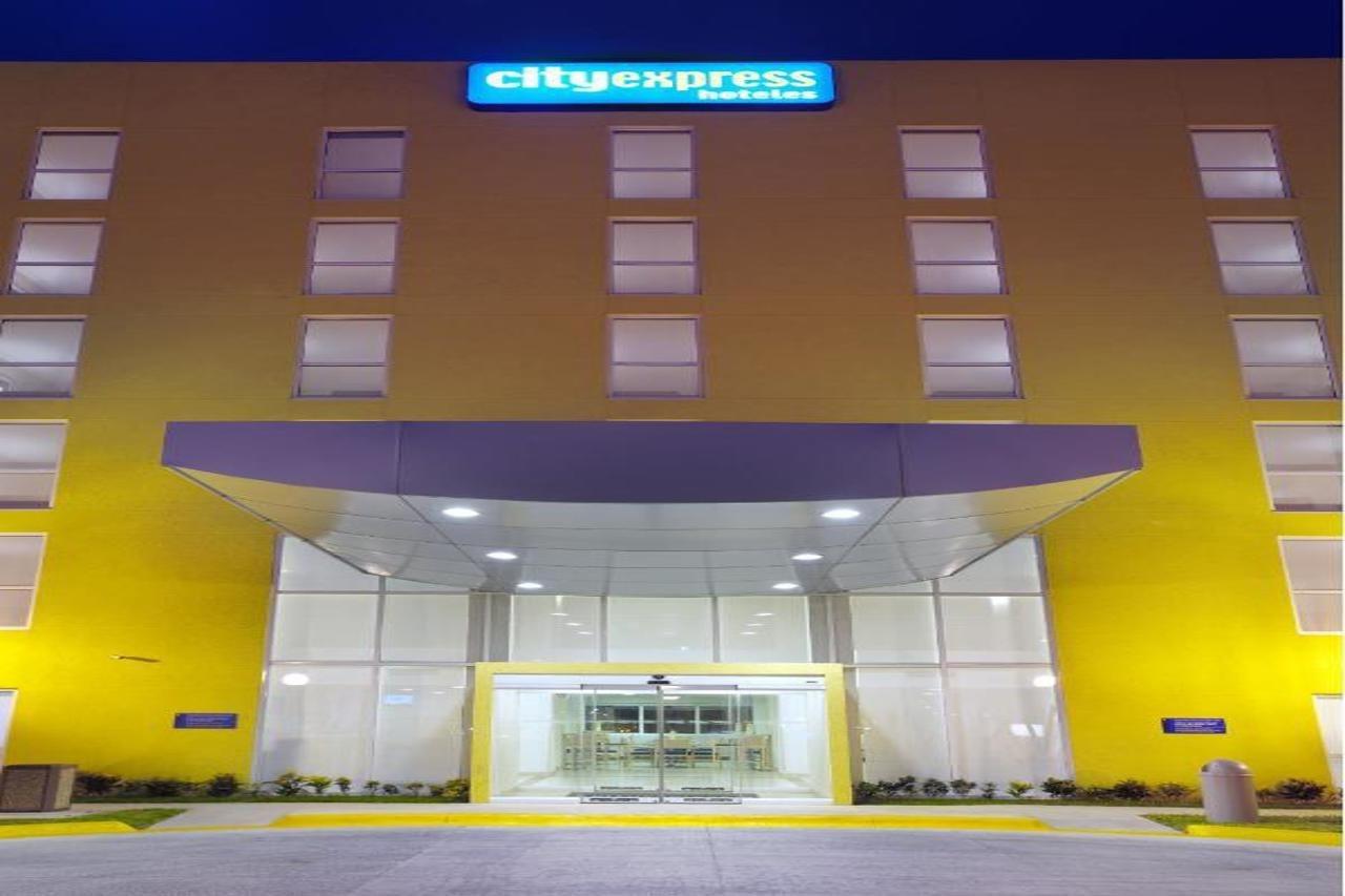 City Express Junior By Marriott Канкун Екстер'єр фото